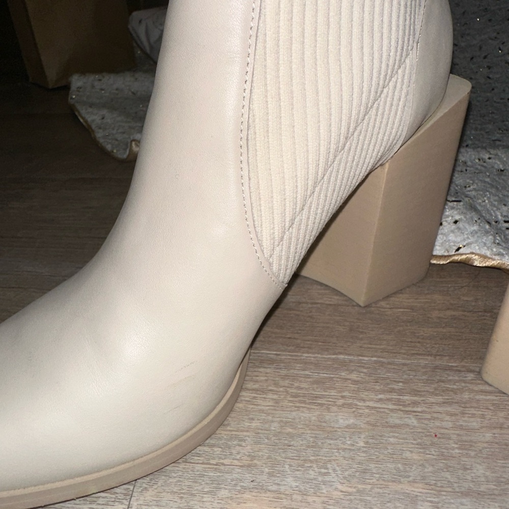 Steve Madden Booties In Bone Color - image 8